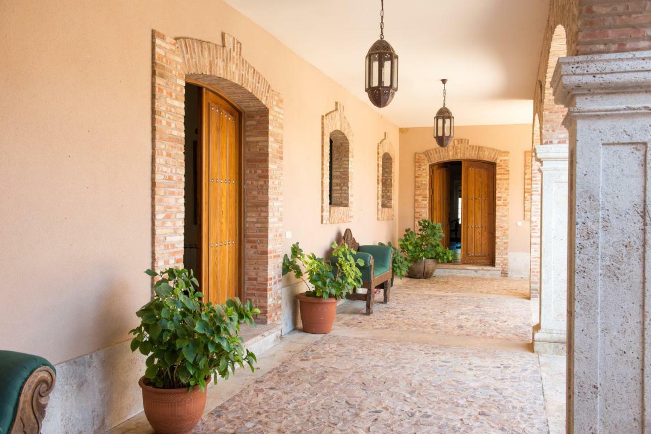 Finca El Piruetano โตเลโด ภายนอก รูปภาพ